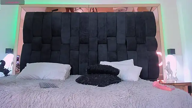 Daia Ortiz online show from 03.20.25