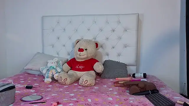 Snapshot of megan_stathann chatting on 02.27.26 megan stathann online show from 02.27.26