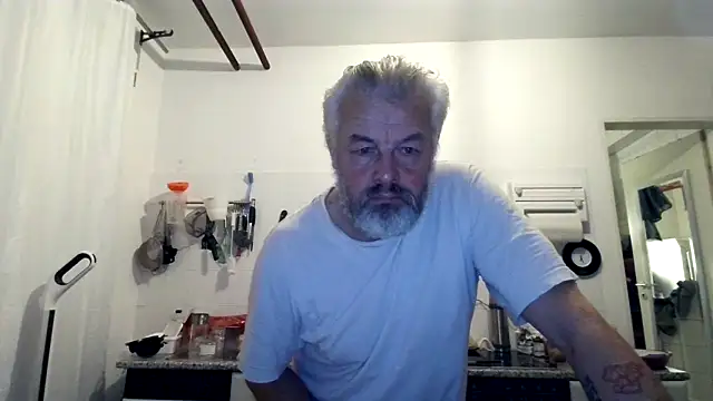 Berg Boy online show from 12.19.25