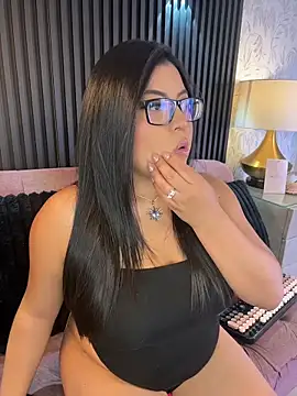 Alexa Madisson online show from 04.14.26