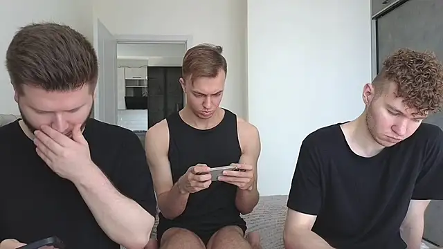 Snapshot of boys_sobolisha chatting on 05.10.26 boys sobolisha online show from 05.10.26