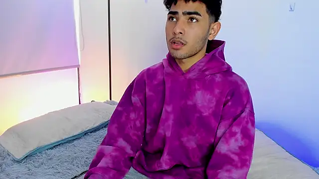 LucasCarterr  online show from 03.18.25