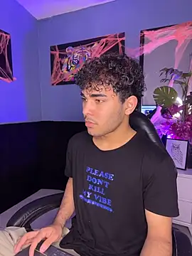 LucasCarterr  online show from 10.29.25