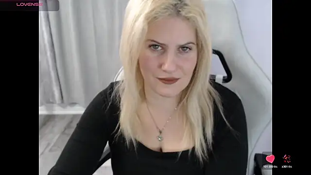 BellaStar84 online show from 11.19.25