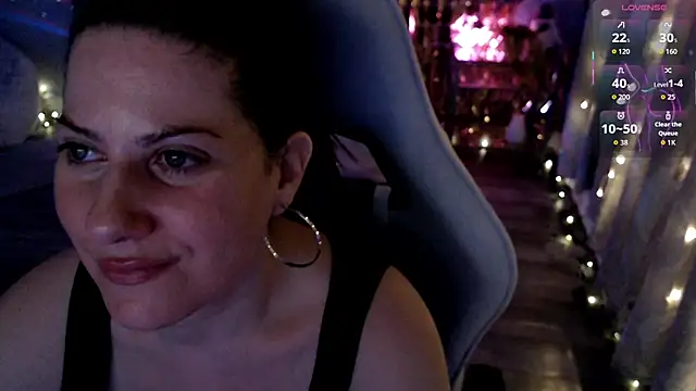 Snapshot of BellaStar84 chatting on 04.20.26 BellaStar84 online show from 04.20.26