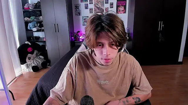 xIce Boy online show from 04.12.26