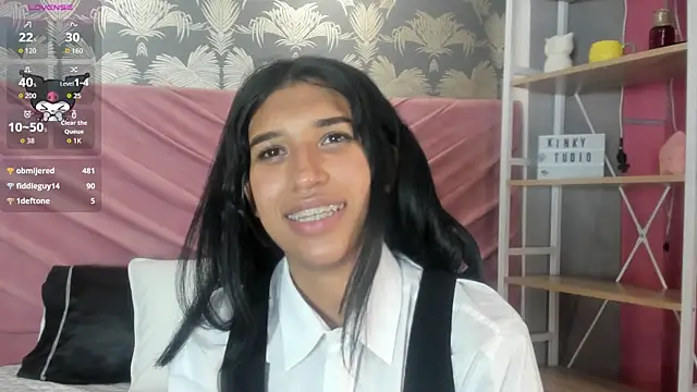 Snapshot of Karin_Ks chatting on 10.04.25 Karin Ks online show from 10.04.25