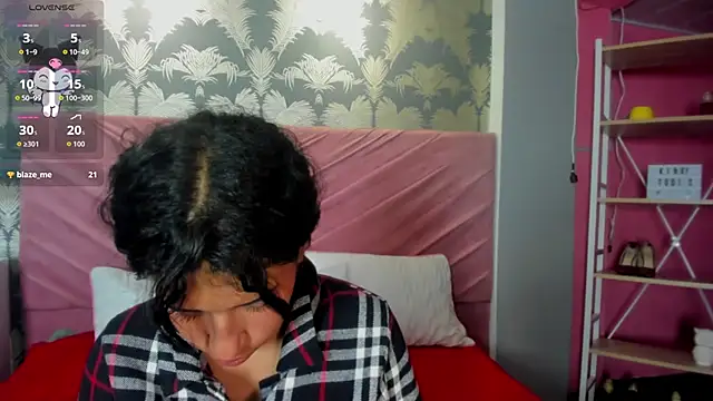 Snapshot of Karin_Ks chatting on 02.11.26 Karin Ks online show from 02.11.26