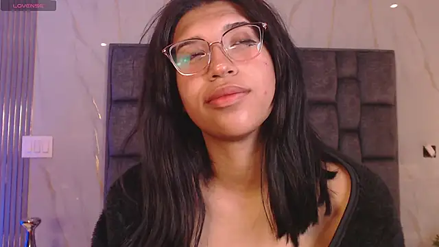 Snapshot of Karin_Ks chatting on 02.15.26 Karin Ks online show from 02.15.26