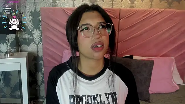 Snapshot of Karin_Ks chatting on 02.27.26 Karin Ks online show from 02.27.26