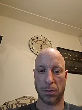 Snapshot of svenpfeifer chatting on 02.01.26 svenpfeifer online show from 02.01.26