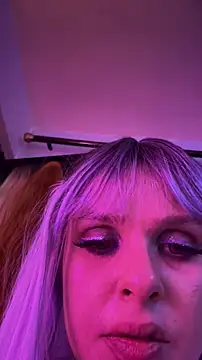 LoganPeny online show from 11.21.25