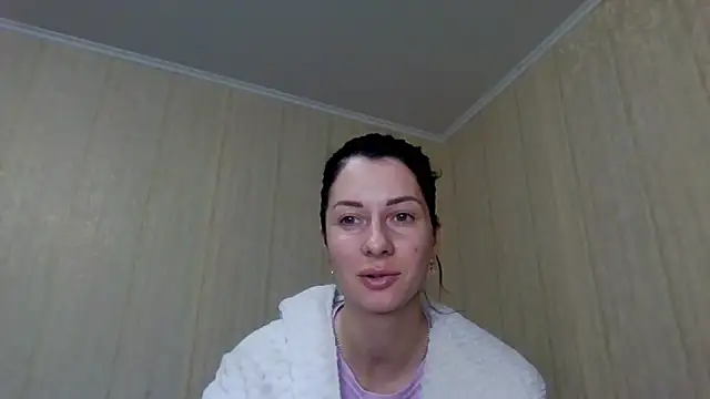 Snapshot of _Black-Panther_ chatting on 09.13.25 Black-Panther online show from 09.13.25