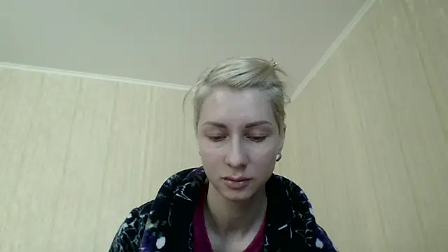 Snapshot of _Black-Panther_ chatting on 06.19.26 Black-Panther online show from 06.19.26