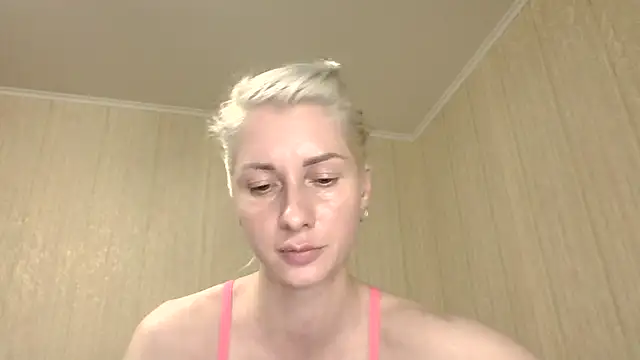 Snapshot of _Black-Panther_ chatting on 07.10.26 Black-Panther online show from 07.10.26