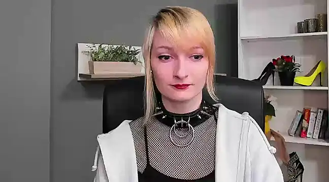 hottieBlair online show from 03.21.25