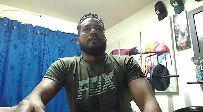 BladeFoxxx1 online show from 03.12.25