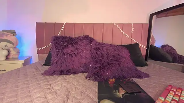 kitty-kryss online show from 01.13.26