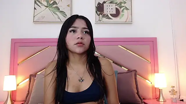 Snapshot of Zaira_Angel chatting on 03.16.25 Zaira Angel online show from 03.16.25