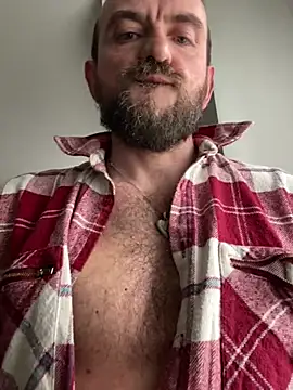 Snapshot of Rimmingtop chatting on 03.21.25 Rimmingtop online show from 03.21.25