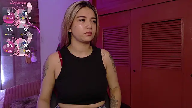 natasha  black online show from 10.16.25