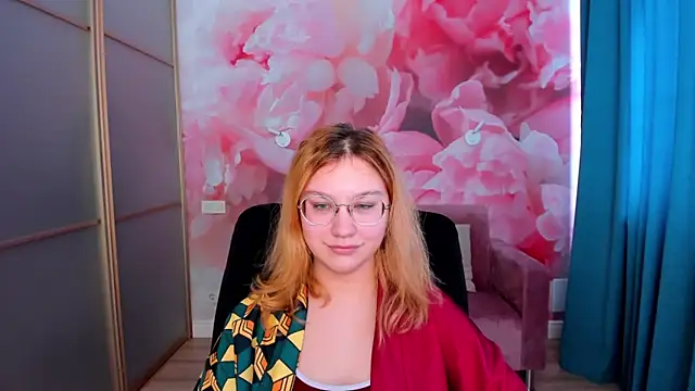 AngelinaLow online show from 02.10.26