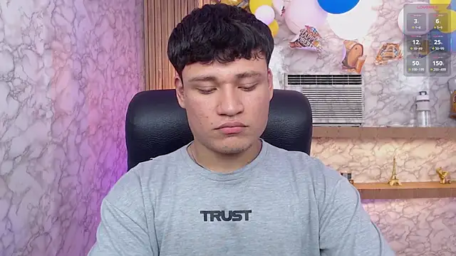 AndrewPeach  online show from 10.01.25