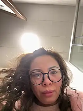 Snapshot of aa520uv chatting on 03.05.26 aa520uv online show from 03.05.26