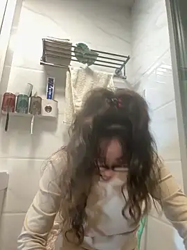 Snapshot of aa520uv chatting on 03.07.26 aa520uv online show from 03.07.26