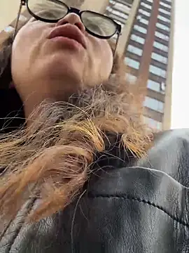 Snapshot of aa520uv chatting on 03.27.26 aa520uv online show from 03.27.26