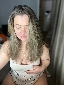 crazy ladya online show from 03.19.25