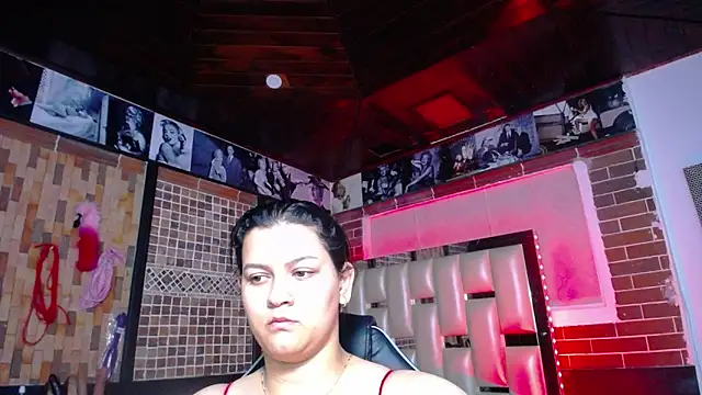 kriss sweetboobs10 online show from 04.08.26