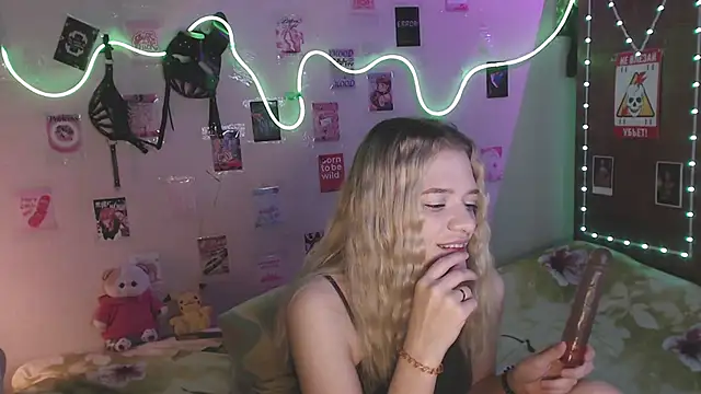 Your Horny Friends online show from 11.04.25