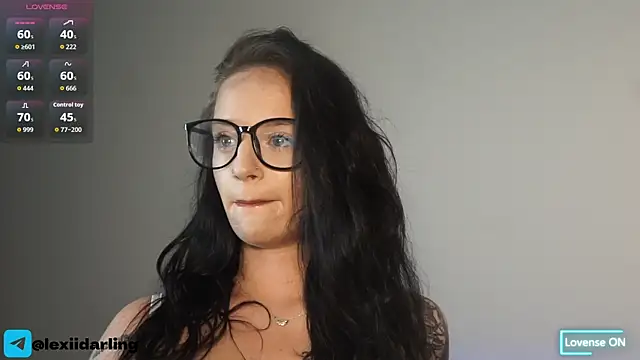 Snapshot of LexiiDarling chatting on 07.15.26 LexiiDarling online show from 07.15.26