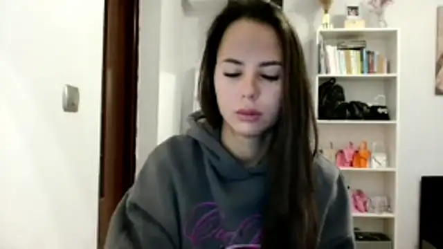 MayaJoy24 online show from 10.16.25