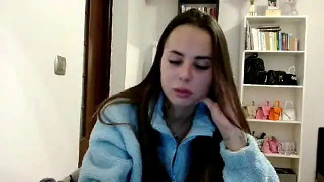 MayaJoy24 online show from 10.21.25