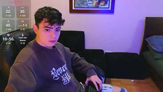 Snapshot of lukeboyce33 chatting on 01.08.26 lukeboyce33 online show from 01.08.26