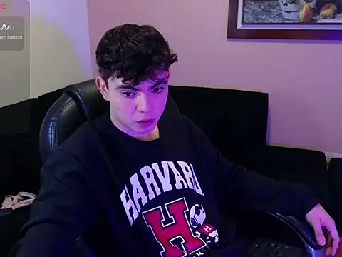 Snapshot of lukeboyce33 chatting on 02.03.26 lukeboyce33 online show from 02.03.26