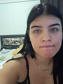 Snapshot of Candy_Roose chatting on 03.21.25 Candy Roose online show from 03.21.25