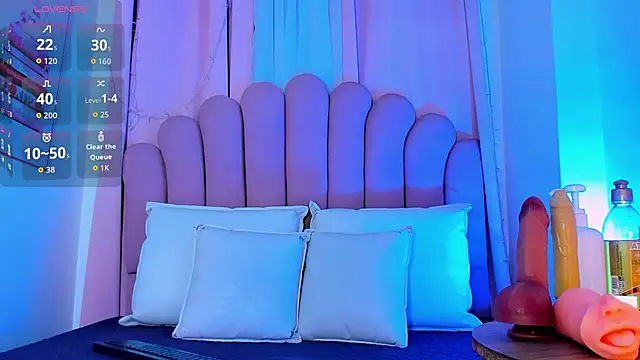 NicoleMadrird online show from 02.03.26