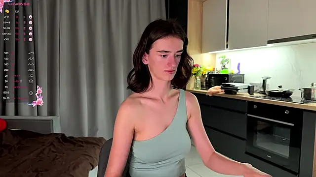 TwinTemptations online show from 09.21.25