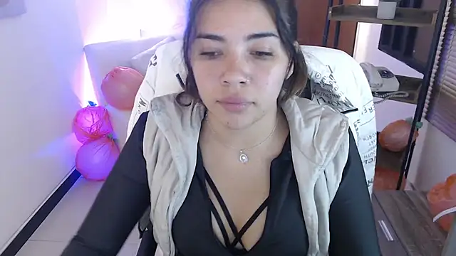 Snapshot of dangel_noir6 chatting on 11.07.25 dangel noir6 online show from 11.07.25