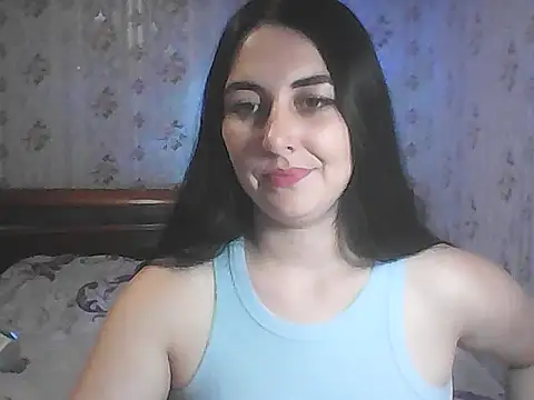 Snapshot of DaryaMens chatting on 10.23.25 DaryaMens online show from 10.23.25