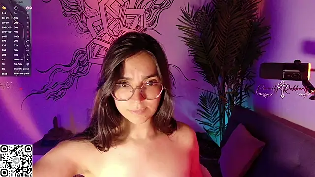 Emmi Roberts online show from 04.13.26