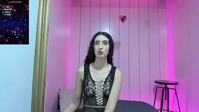 DakotaWard online show from 09.11.25