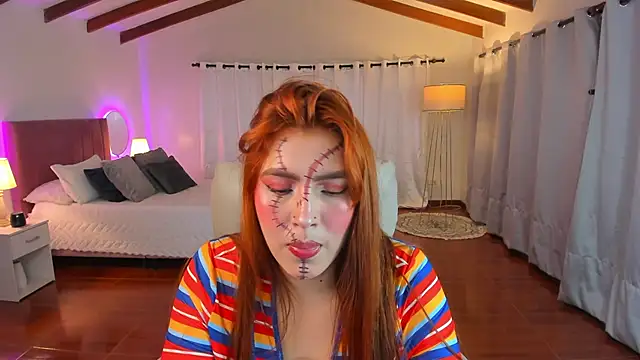 karla hill 28 online show from 10.30.25