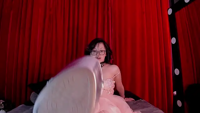 AngelinaBlanc  online show from 04.07.26