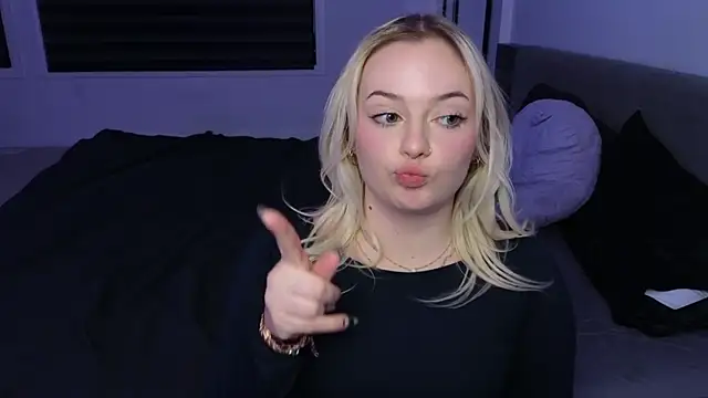 margot robbie7 online show from 01.14.26