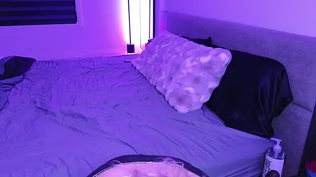 margot robbie7 online show from 04.17.26