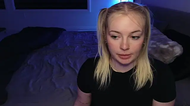 Snapshot of margot_robbie7 chatting on 06.29.26 margot robbie7 online show from 06.29.26